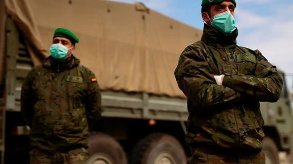 Испанских военных перебрасывают ближе к границам Украины