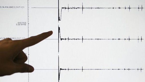 Количество жертв землетрясения в Японии увеличилось до 100 человек