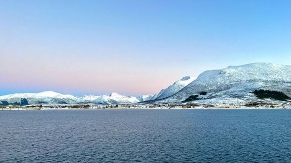 Время, когда Солнце исчезло: каково это, пережить полярную ночь на побережье Норвегии