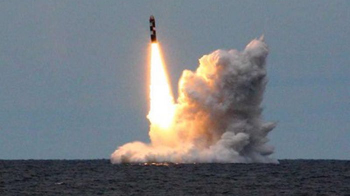 Неудачные британские ядерные испытания едва не убили министра обороны — СМИ