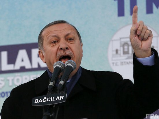 Эрдоган обвинил Меркель в применении нацистских методов