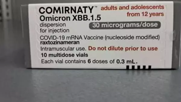В Украину завезли 254 тыс. доз омикрон-специфической вакцины против COVID-1...