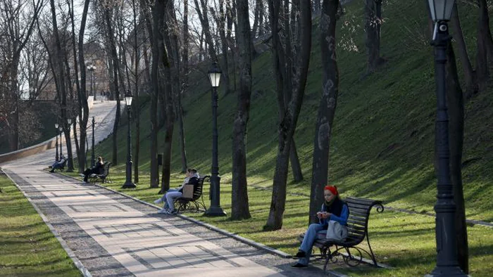 Солнечно и до +25 градусов: прогноз погоды в Украине от синоптиков на завтра