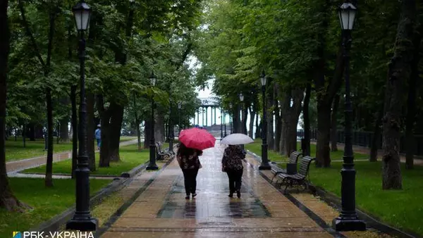 Рекордный дождь: в Киеве за день выпало больше половины месячной нормы осад...
