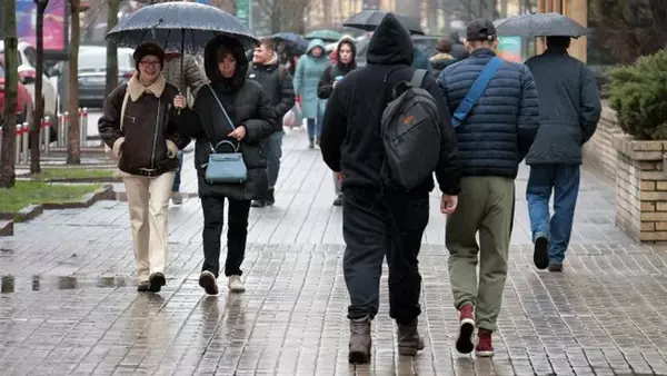 Дожди с грозами и не только. Синоптики дали прогноз на сегодня в Украине