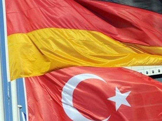 Германия намерена сократить экспорт оружия в Турцию