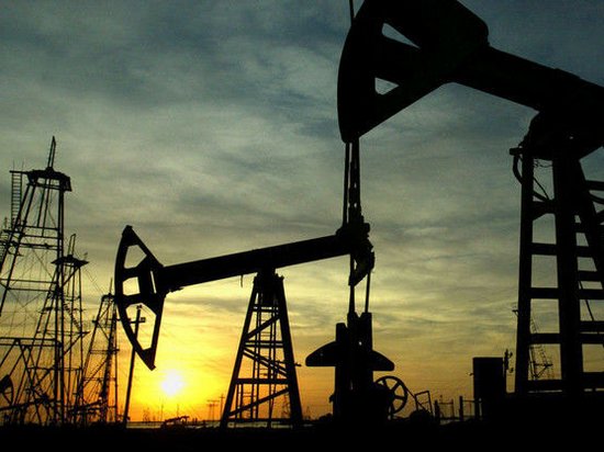 Нефть дорожает на фоне заявлений министра Саудовской Аравии