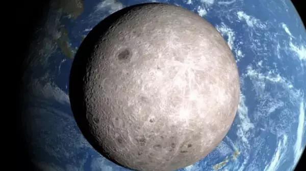 Загадочное полушарие: почему с Земли нельзя увидеть обратную сторону Луны