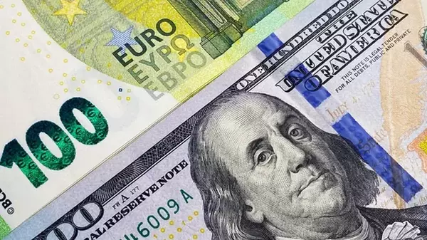 НБУ повысил курс доллара, евро обновил максимум