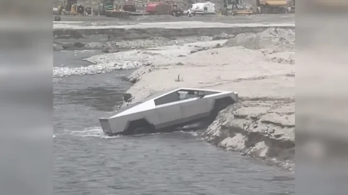 Tesla Cybertruck позорно застрял, пытаясь пересечь неглубокую реку (видео)