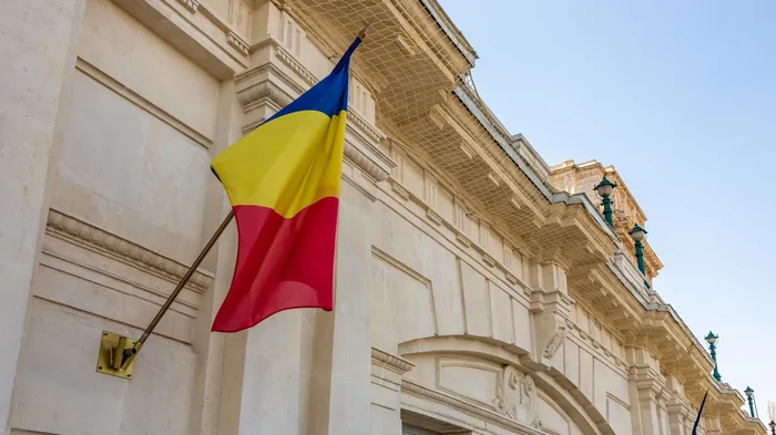 Румынская «рукавичка». 7 тысяч украинцев прописали в одном доме: скандальная история
