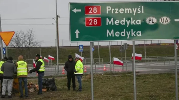 Поляки готовятся заблокировать пункт Шегини-Медика — ГПСУ