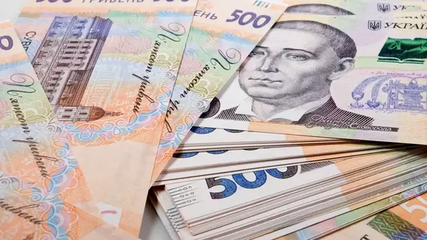 Средний размер банковского вклада вырос до 12 000 грн