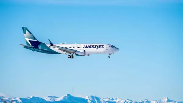 В Канаде из-за забастовки авиамехаников отменили более 100 рейсов