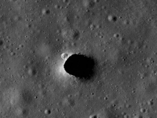Исследователи нашли свидетельства существования туннелей на Луне