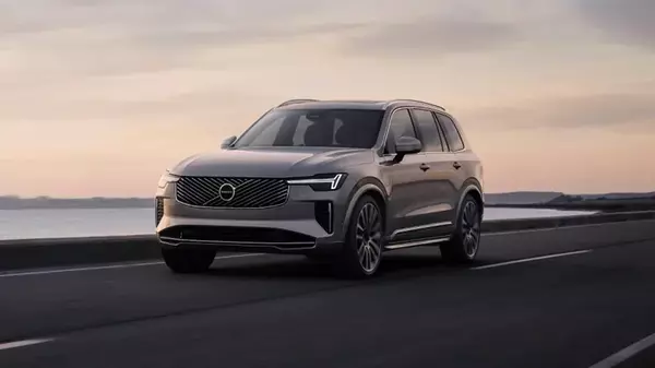 Презентован новый Volvo XC90 2025: как изменился премиальный кроссовер...