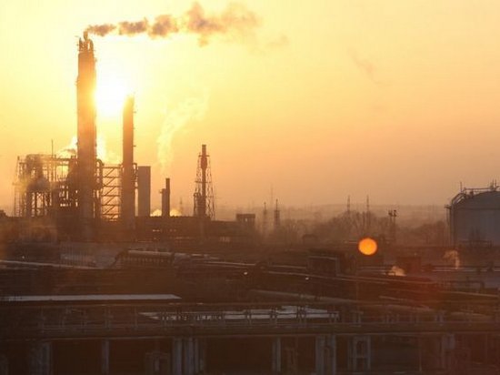 Кабмин запустит заводы Фирташа за счет газа Аграрного фонда