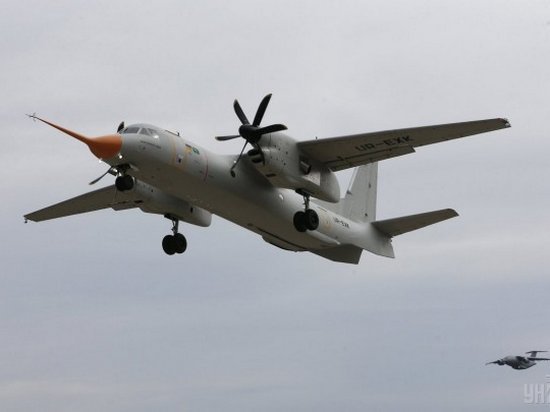 Новейший украинский самолет Ан-132 совершил свой первый полет (видео)