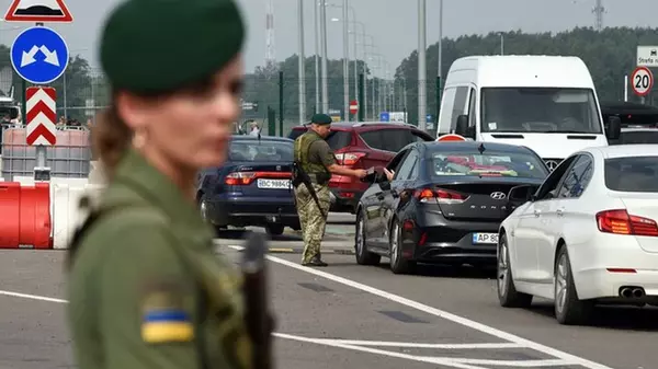 С 1 января для водителей будут действовать новые правила пересечения границы на авто: что изменится