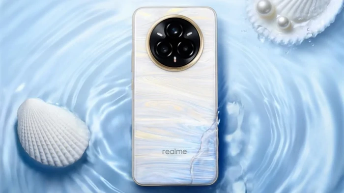 Realme представила новый недорогой смартфон с корпусом, меняющим цвет