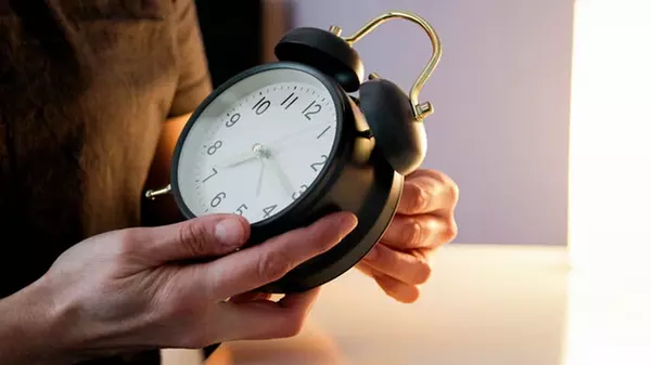 Будет ли в Украине переход на летнее время в 2025 году: дата перевода стрелок