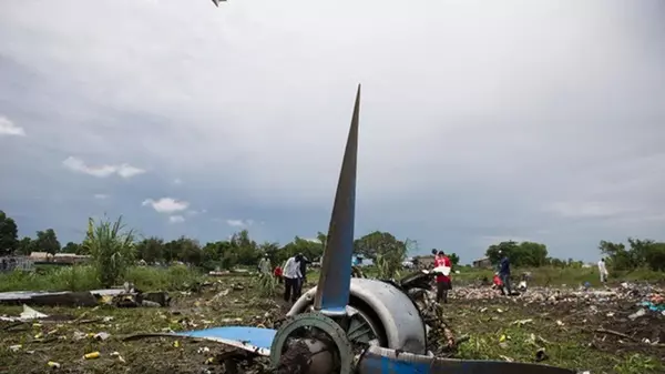 В Судане упал самолет с генералом, десятки жертв
