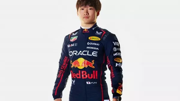 Официально: Цунода заменил Лоусона в Ред Булл