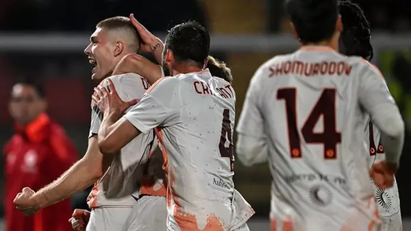 Рома благодаря голу Довбика победила аутсайдера Серии А