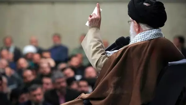 В Иране заявили, что ударят по территории Британии в ответ на действия Трампа