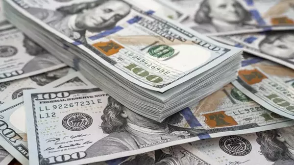 Каким будет курс доллара: банкир дал прогноз на апрель
