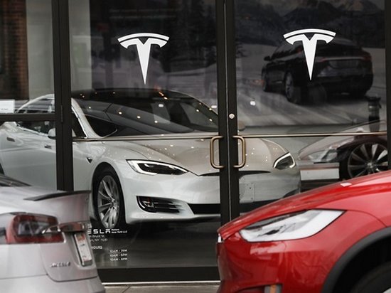 Компания Tesla отзывает более 50 тыс авто из-за проблем с тормозом