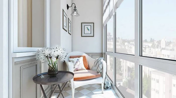 Как выбрать остекление балкона: главные нюансы