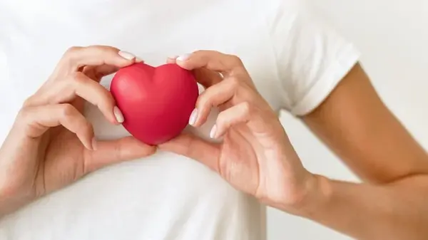 Хорошие новости: ученые нашли способ спасать тяжелобольных младенцев благодаря свиным сердцам