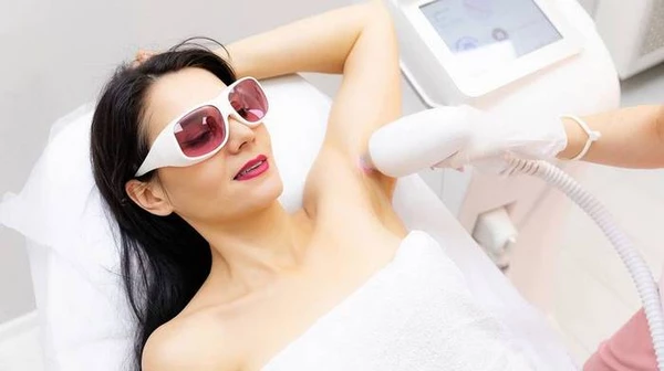 Почему стоит записаться на лазерную эпиляцию в EPILASER: главные плюсы