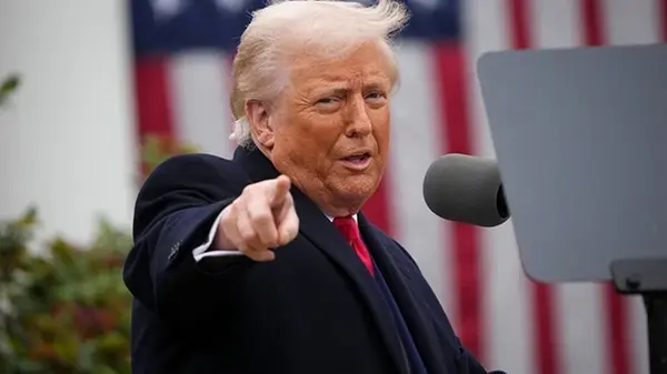 Трамп ввел 100% пошлин на иностранные фильмы