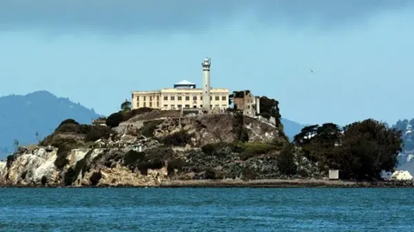 В США возобновят работу тюрьмы Алькатрас