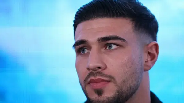 С 2023 года Томми Фьюри впервые вышел на ринг и одержал победу