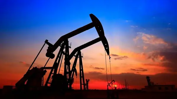 Цены на нефть лихорадит: эксперты объяснили, почему стоимость барреля скачет