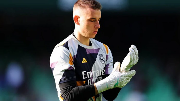 Шансы турецких клубов подписать Лунина оцениваются как самые высокие