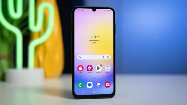 Samsung назвала смартфоны, которые в июне получат обновление до Android 15