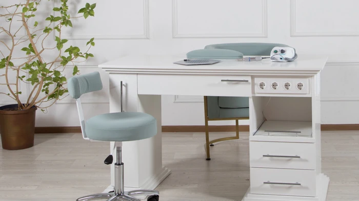 стол для маникюра