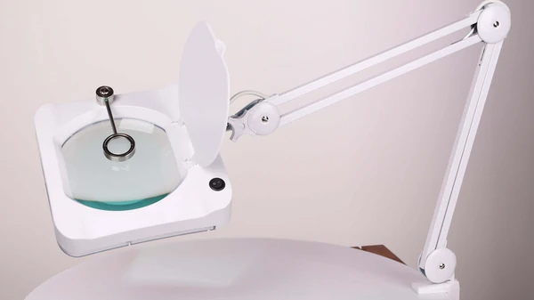 лампа для косметолога