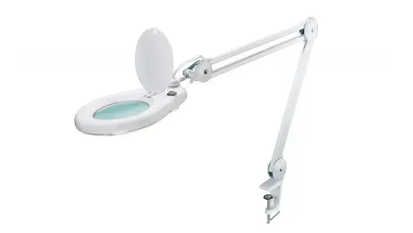 Лампа для косметолога: свет, который делает работу точнее, а результат — идеальным