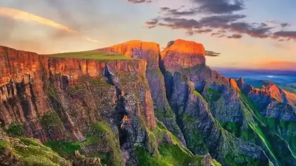 Южная Африка неуклонно поднимается вверх: ученые говорят, что тектоника тут ни при чем