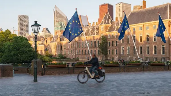 В Нидерландах утвердили дату досрочных выборов