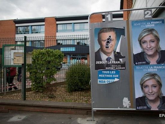 Французы выбирают президента страны