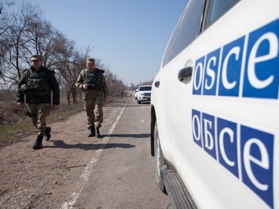 В ЛНР подорвался автомобиль миссии ОБСЕ: есть погибшие