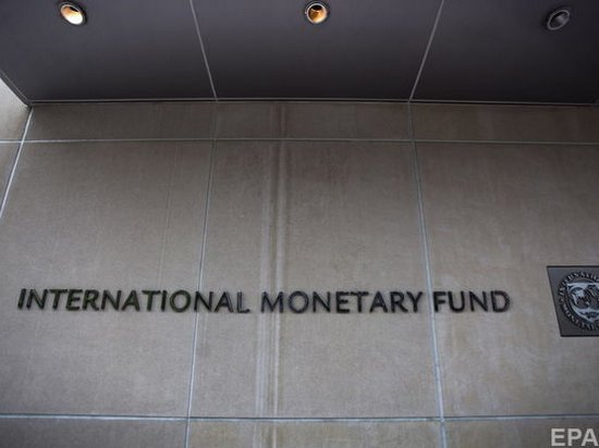МВФ заявил о неизбежности повышения пенсионного возраста для украинцев