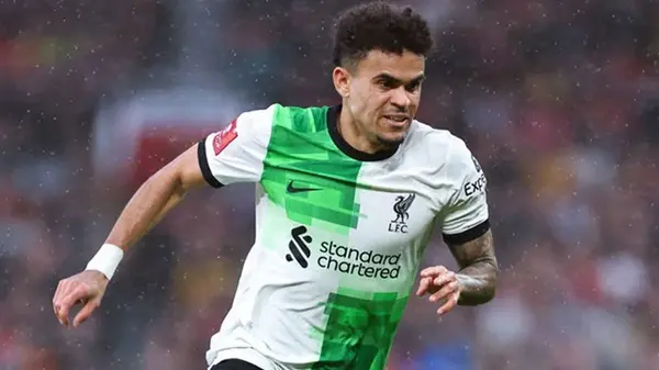 Нападающий Ливерпуля планирует сменить команду