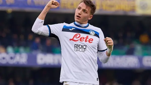 Милан и Ювентус проявляют интерес к лучшему бомбардиру Серии А